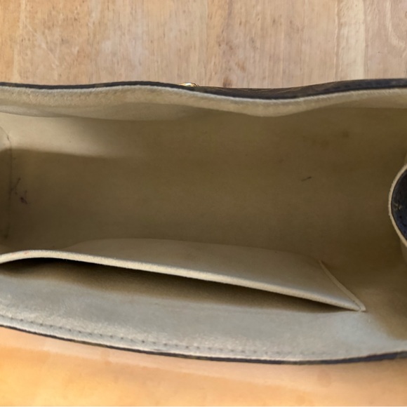 Louie Vuitton Cherry Blossom Retro - Picture 12 of 14